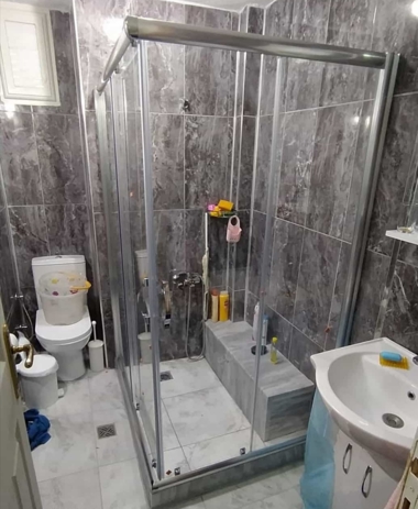 Banyo, Lavabo ve Duşakabin Küçük